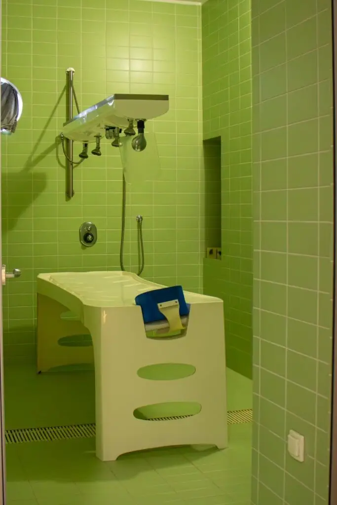 Sala de Banho Vichy para tratamentos de hidroterapia
